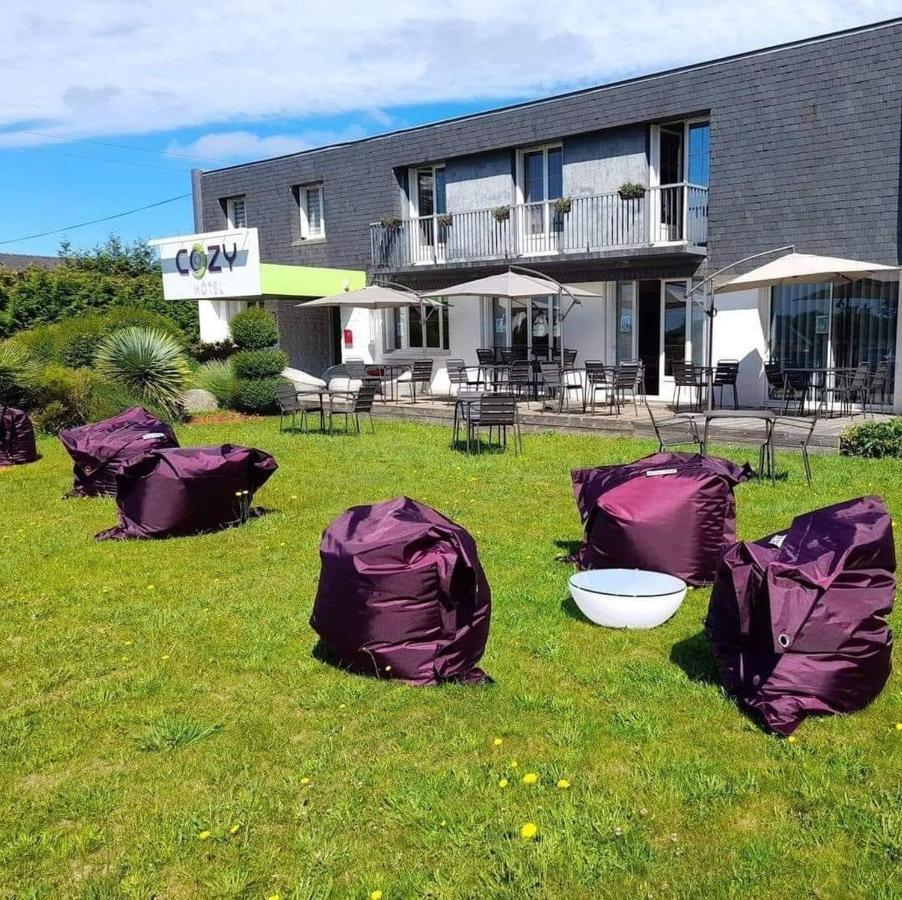 Plouigneau Cozy Hotel Logis Morlaix מראה חיצוני תמונה