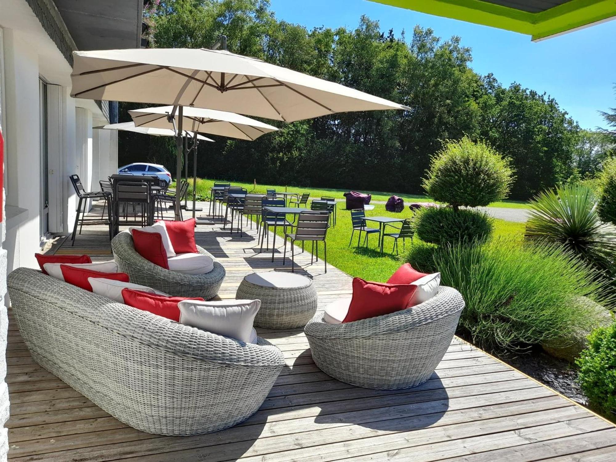 Plouigneau Cozy Hotel Logis Morlaix מראה חיצוני תמונה